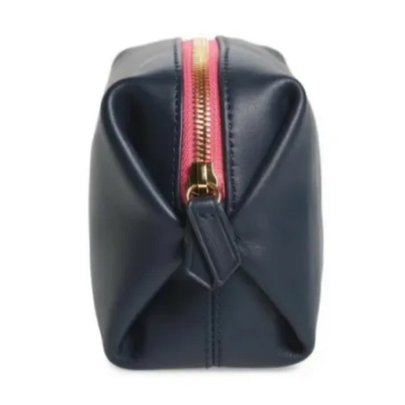 J.Crew Women's Harper Mini Dopp Kit in Italian Leather - Picture 3 of 5